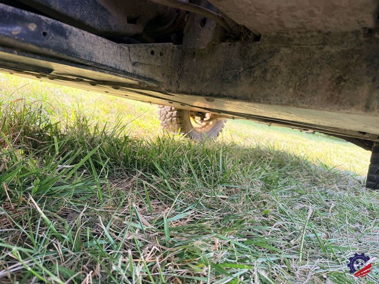 2024-john-deere-gator-xuv-835r-image-49