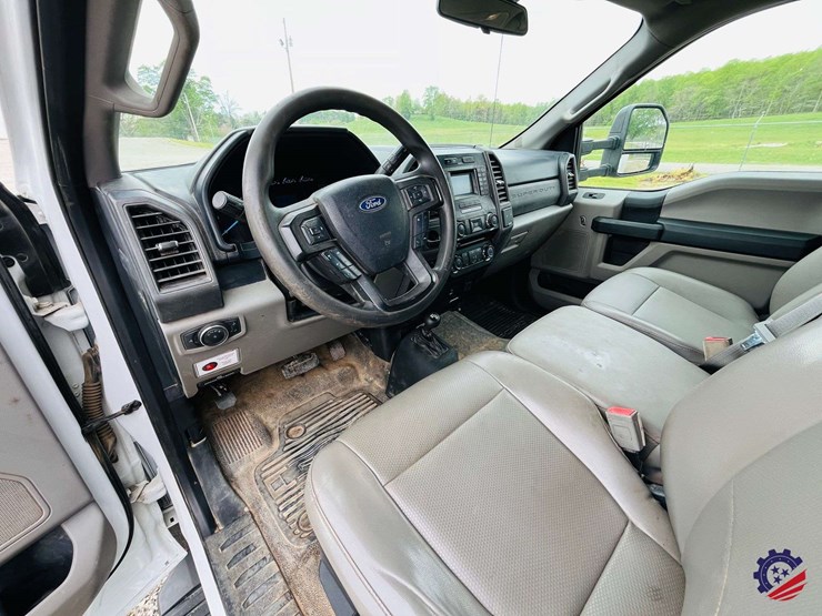 2018-ford-f550-image-64