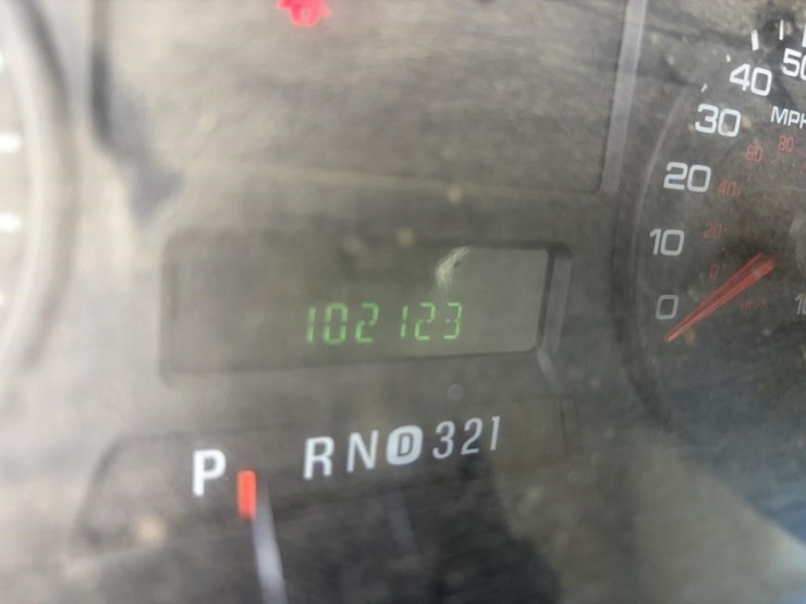 2005-ford-f350-image-12