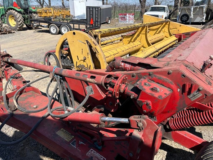 new-holland-488-image-3