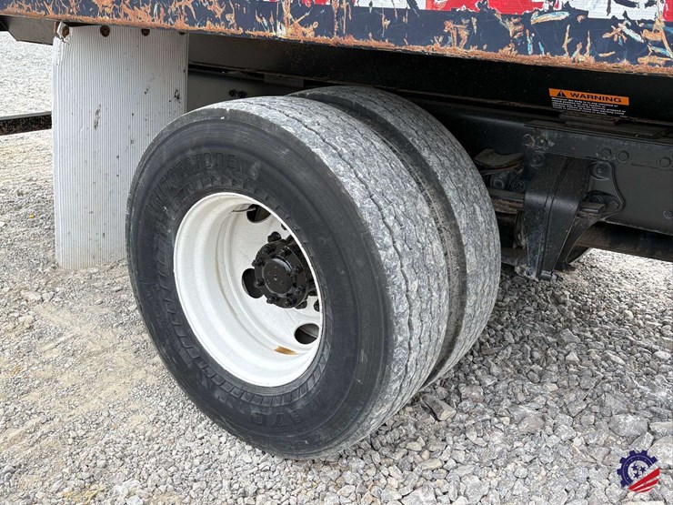 2019-western-star-4700-image-9