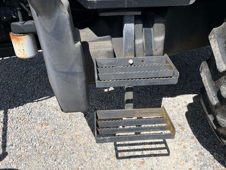 new-holland-tl80a-image-7