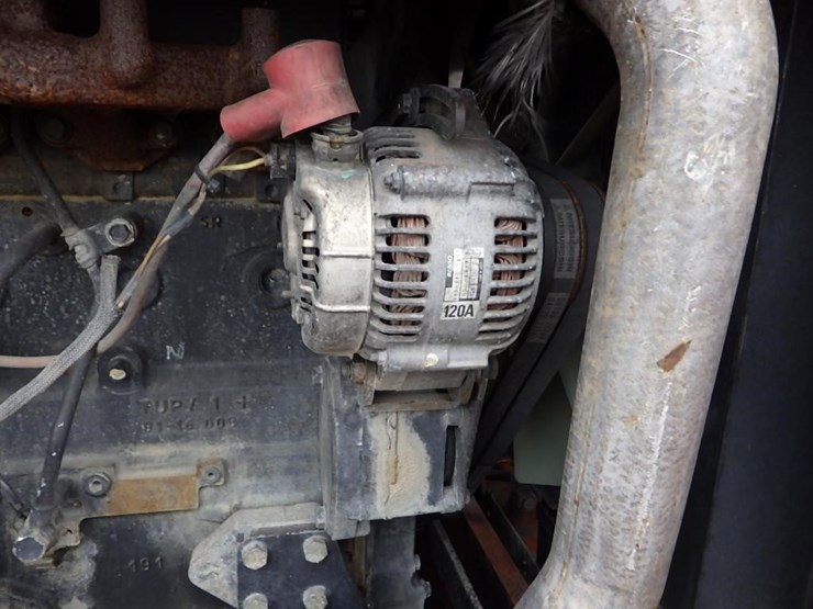 2011-jlg-10054-telescopic-reach-lift-image-13