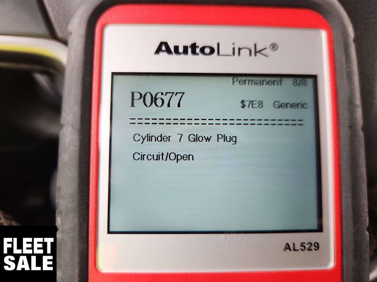 2018-chevrolet-silverado-3500hd-image-31