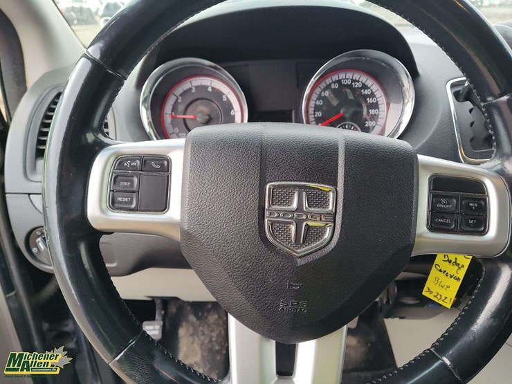 2012-dodge-grand-caravan-se-image-20