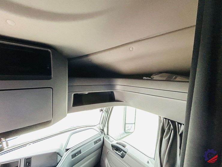 2024-international-lt62f-t/a-truck-tractor-image-94