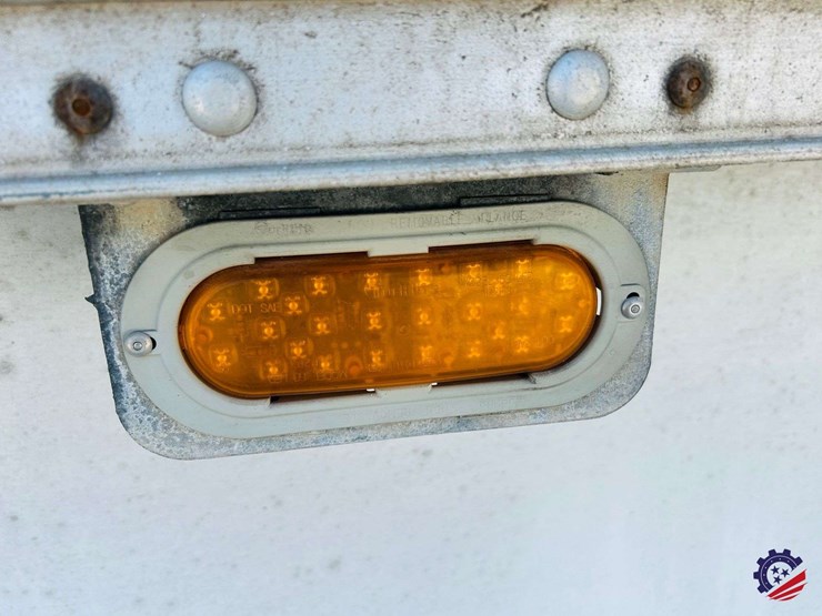 2013-hyundai-translead-image-26