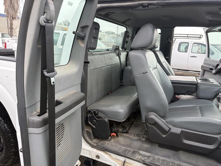 2011-ford-f250-image-10