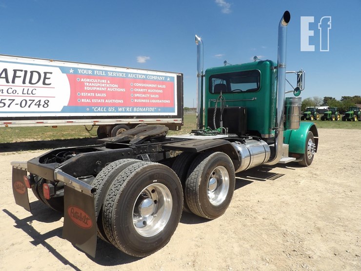 1997-peterbilt-379exhd-image-8