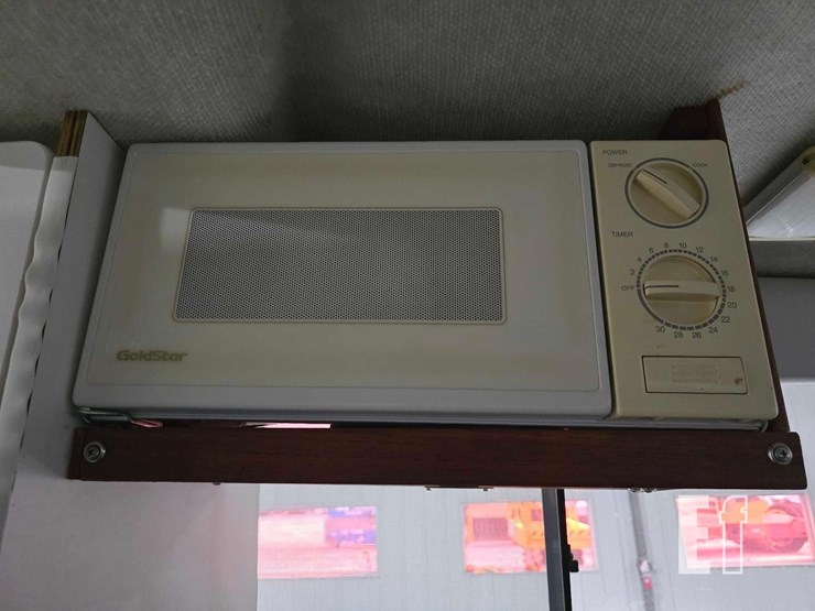 trailer-mounted-boat-image-22