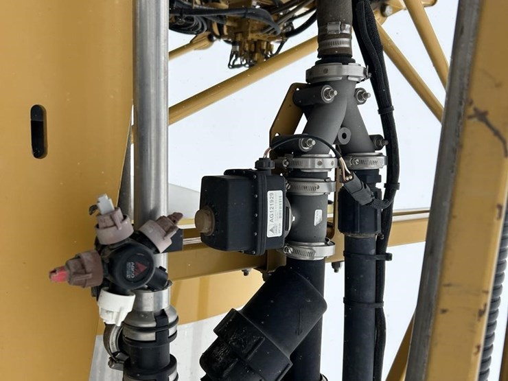 2012-ag-chem-rg1100-image-32