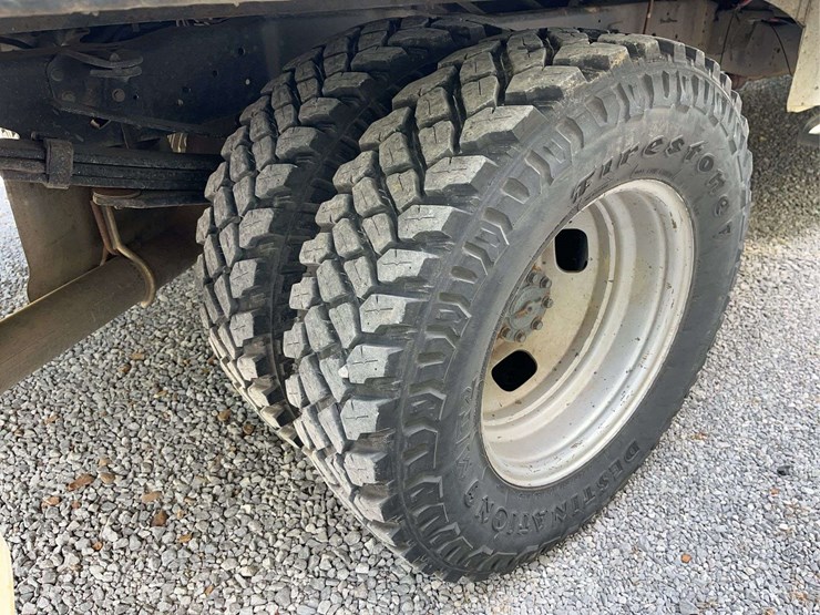 2016-ford-f350-image-13