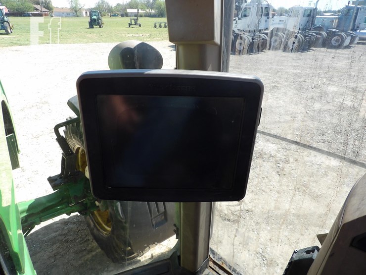 john-deere-8120-image-27