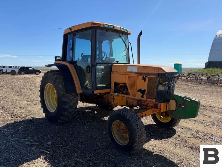 john-deere-tractor-image-6