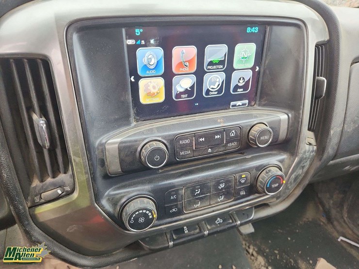 2019-chevrolet-silverado-2500hd-image-19