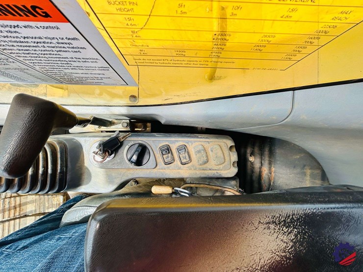 2008-komatsu-pc78mr-6-image-91