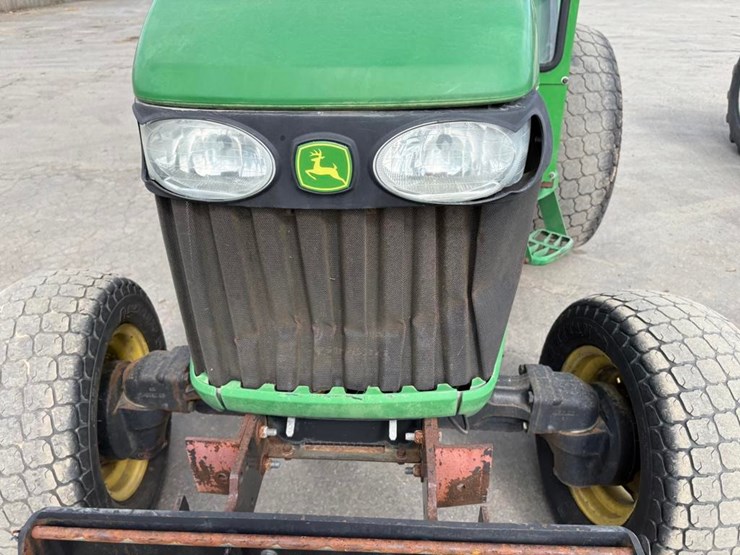 john-deere-4320-image-16