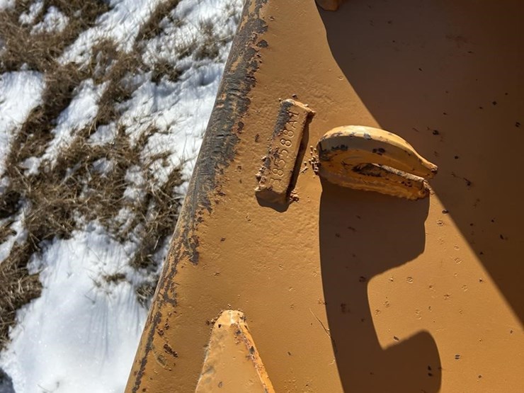 2000-case-570m-xt-image-13