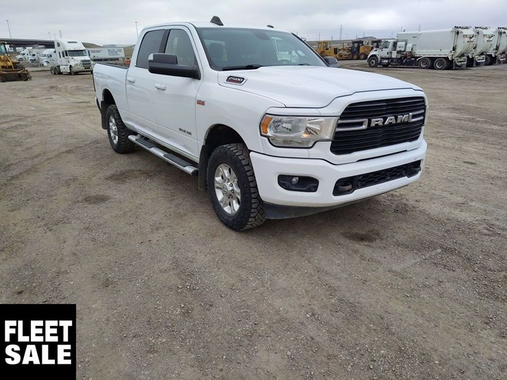 2019-dodge-2500-image-7