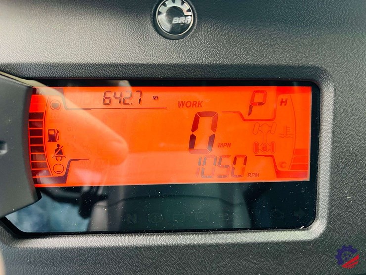 2026-can-am-defender-limited-hd11-triple-image-58