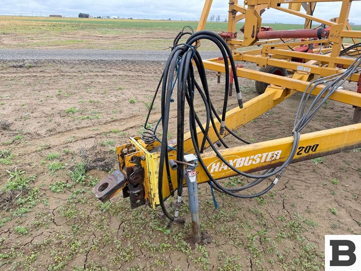 haybuster-3200-image-10