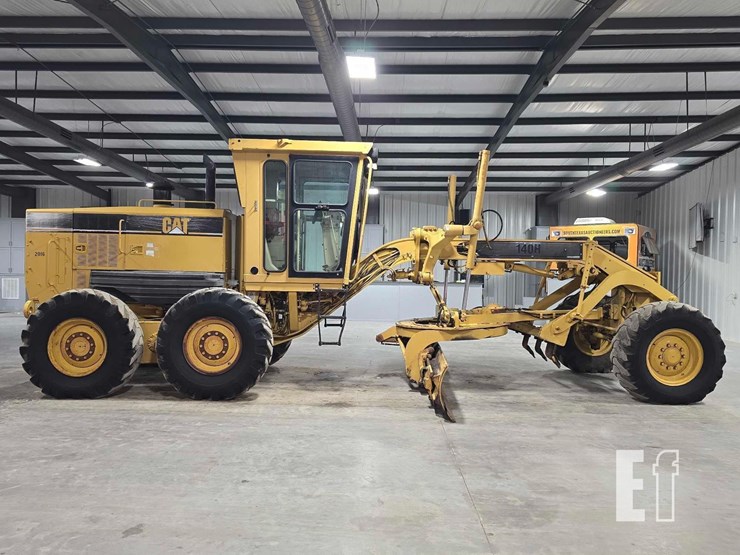 2003-caterpillar-140h-image-6