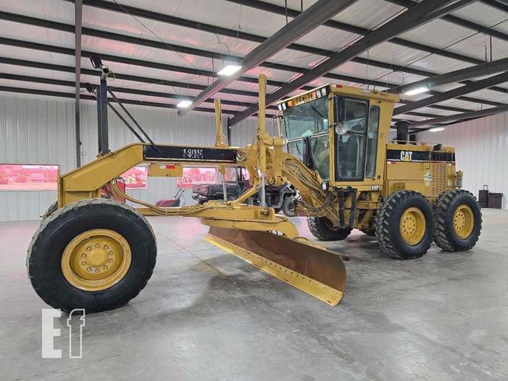 2001-caterpillar-140h-vhp-image-1