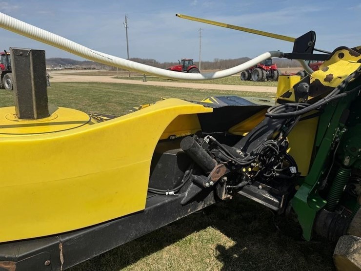 john-deere-770-image-5