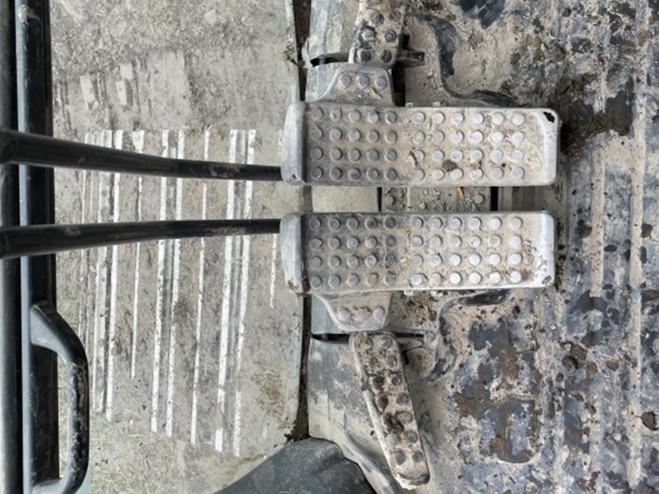 2007-deere-160c-lc-image-33