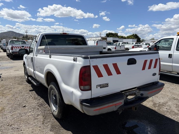 2001-ford-f250-image-4