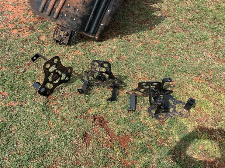 john-deere-r4038-image-3