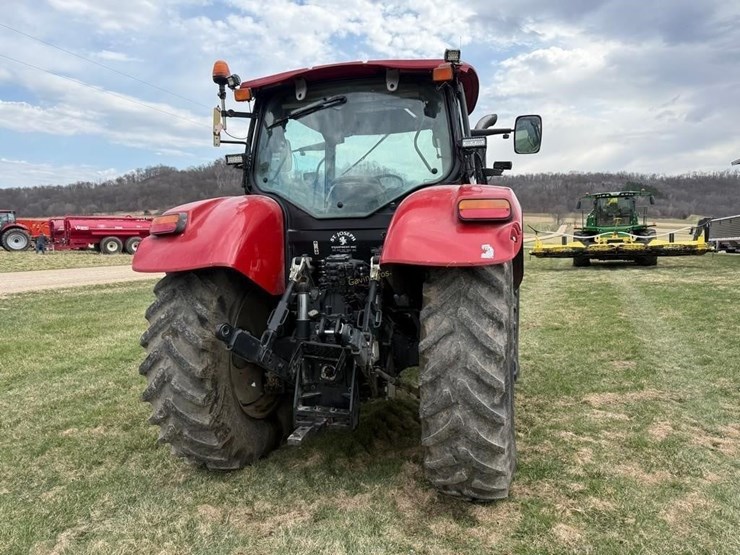 2014-case-ih-mx140-mfwd-tractor-image-9