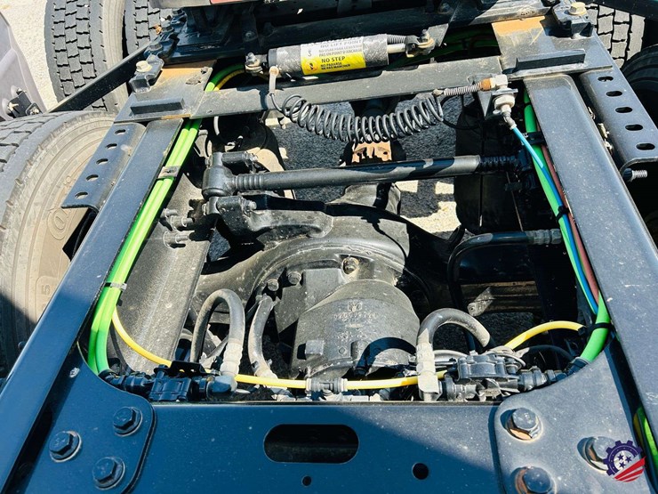 2024-international-lt62f-t/a-truck-tractor-image-48