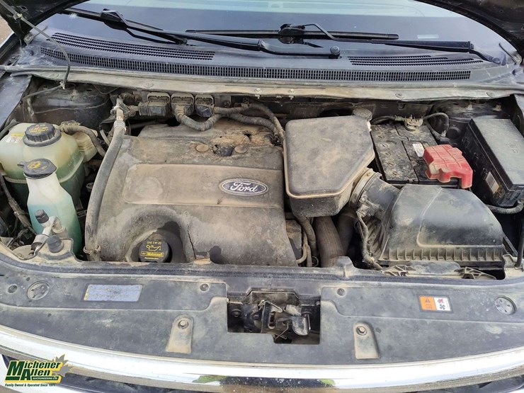 2011-ford-edge-image-28