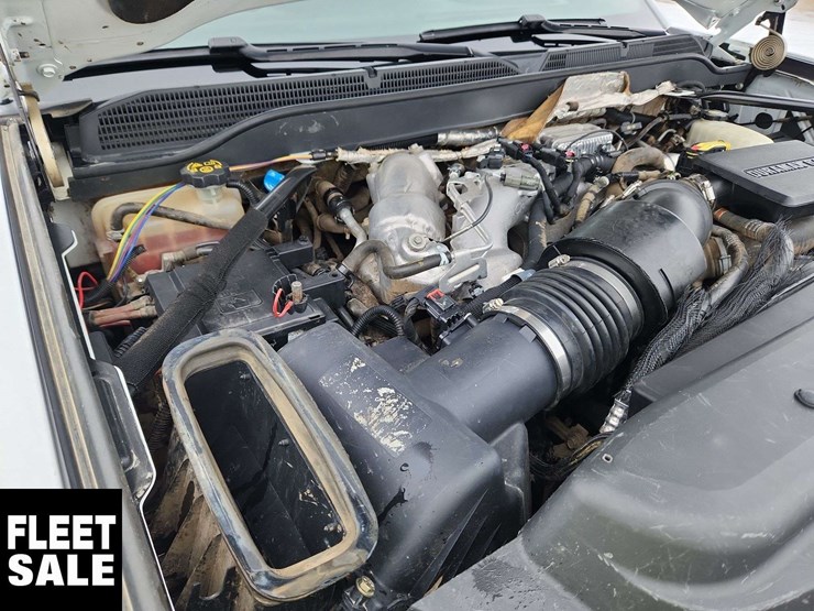 2018-chevrolet-silverado-3500hd-image-36