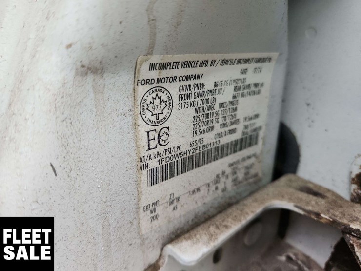 2015-ford-f550-image-9