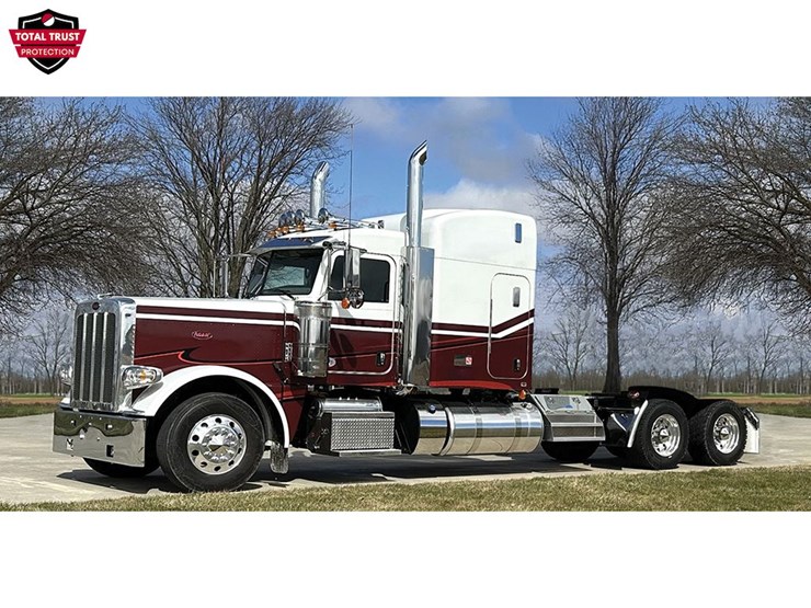2024-peterbilt-389-image-1