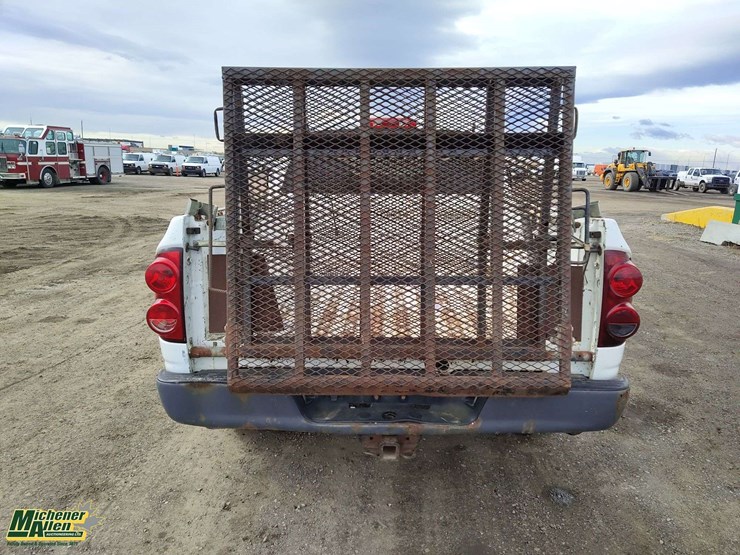 2008-dodge-ram-2500-image-15