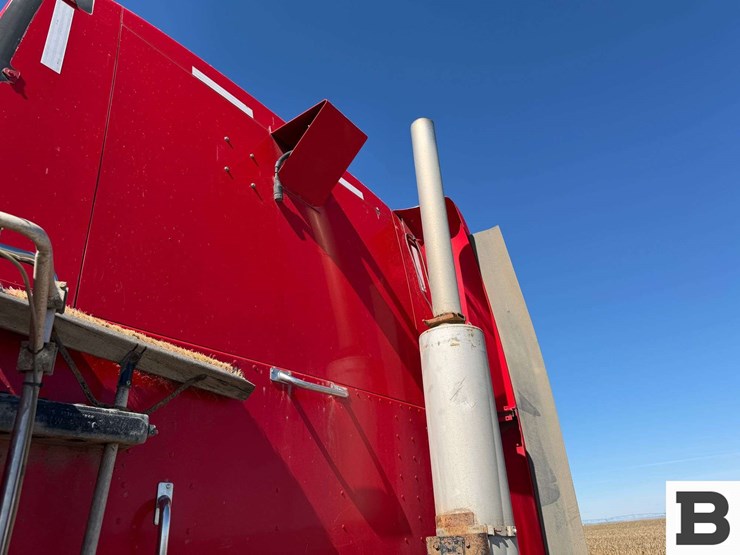 2008-peterbilt-387-image-13