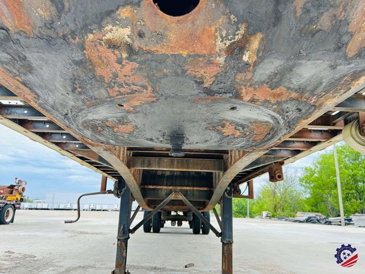 utility-flatbed-image-27