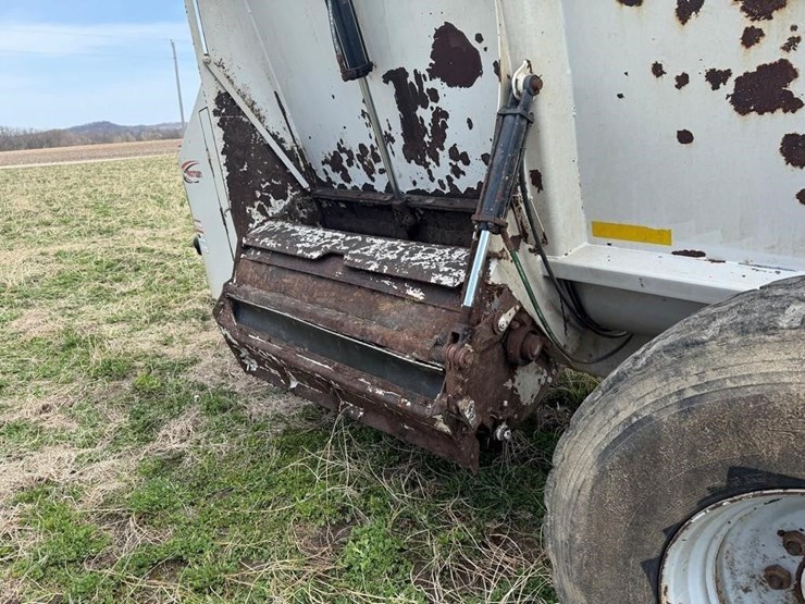 kuhn-knight-slc132-image-12