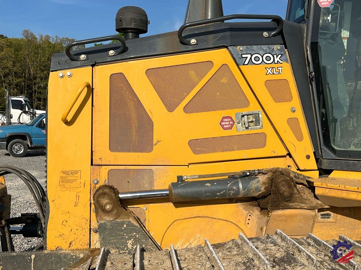 2017-deere-700k-xlt-image-30