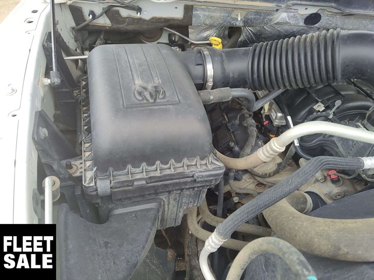 2018-dodge-2500-image-26