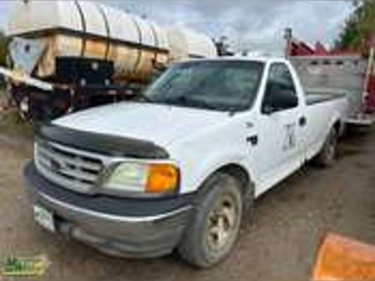 2004-ford-f150-image-1