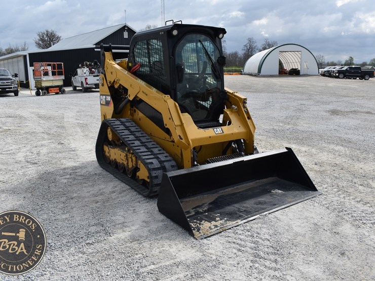 2017-caterpillar-259d-image-15