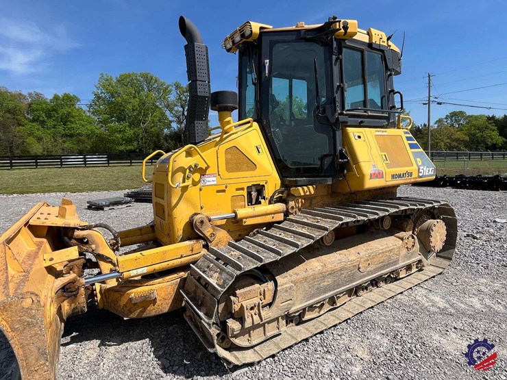 2018-komatsu-d51exi-24-image-26