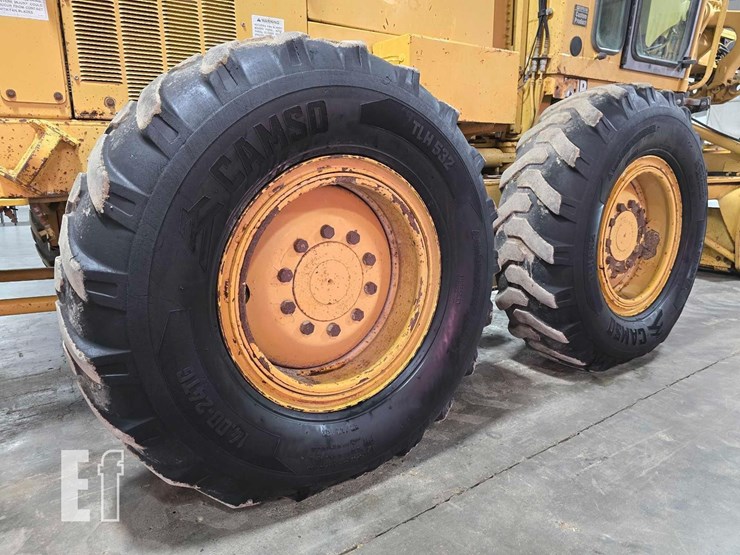 1997-caterpillar-143h-image-26