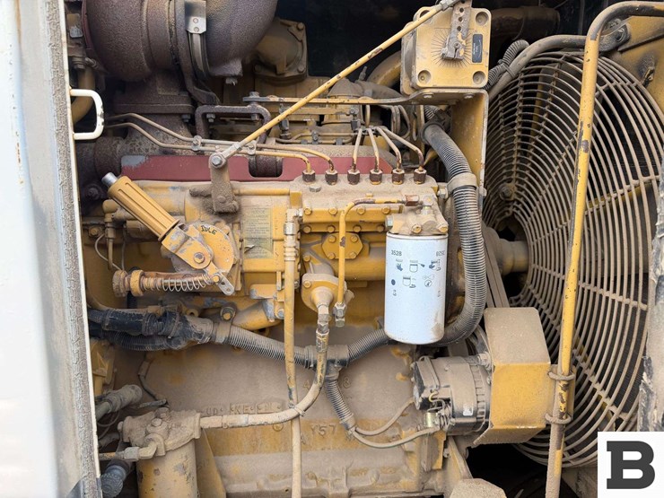 caterpillar-xq225-image-37