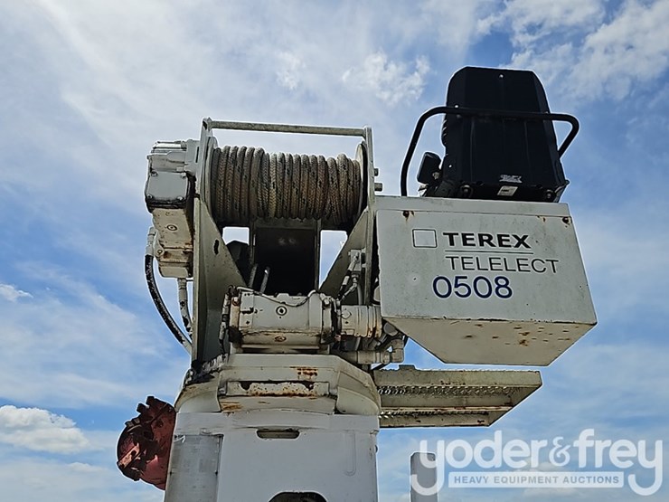 2005-international-durastar-4300-image-16