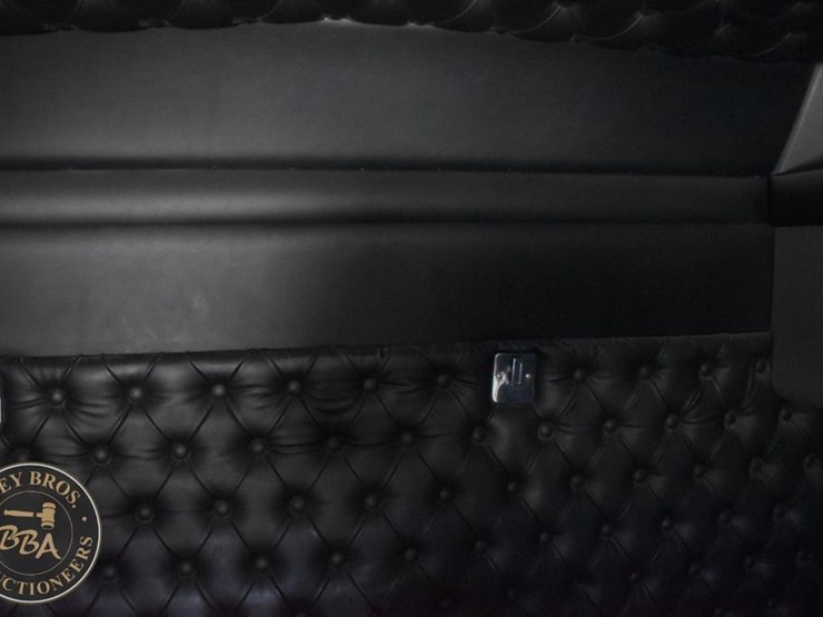 2013-kenworth-t660-image-50